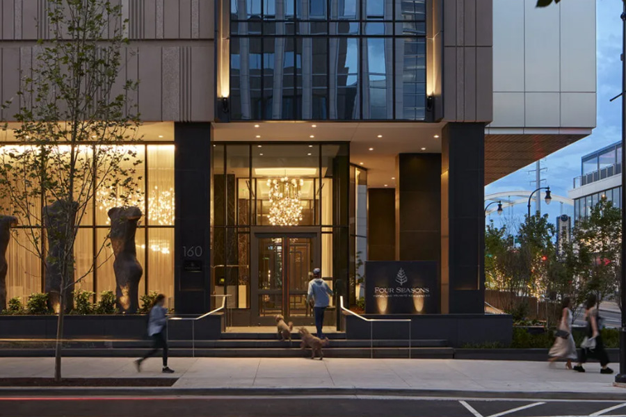 Exterior of the entrance door for the Four Seasons in nashville.