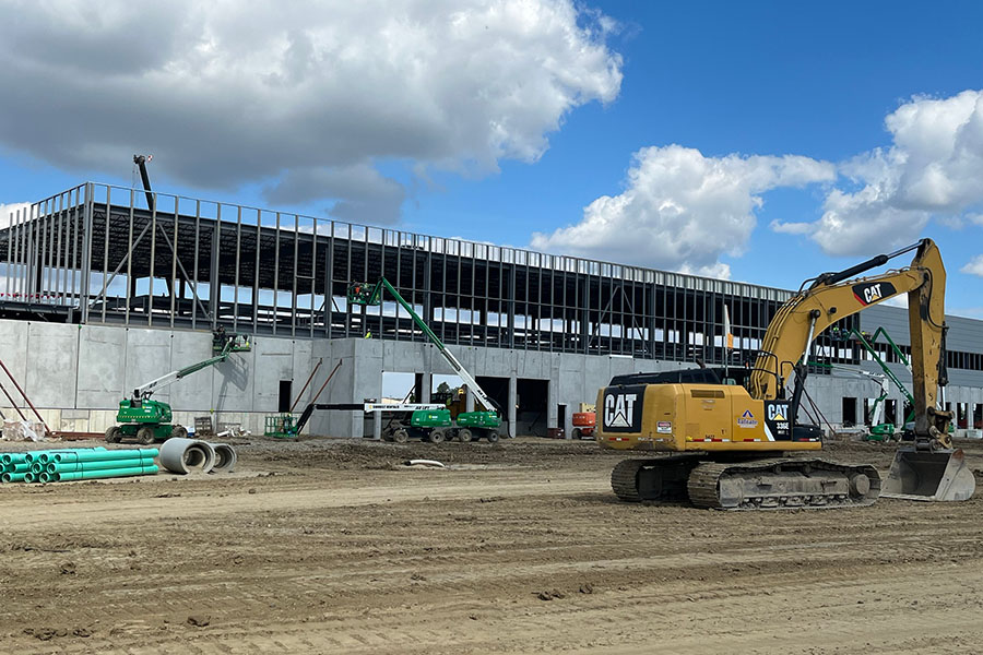 Exterior of FedEx building being constructed.
